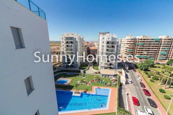 Apartment | Pool | Outdoor pool