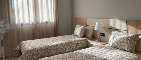 公寓 | 2 間睡房、熨斗/熨衫板