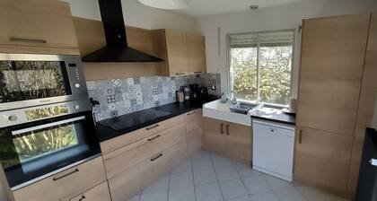Maison familiale - Jardin - 3 chambres - Wifi