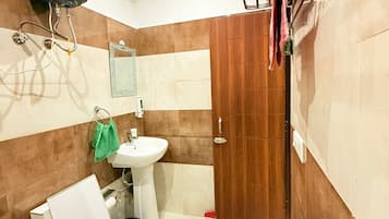 Dusche, Bidet, Handtücher, Seife