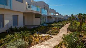Apartment | Garden