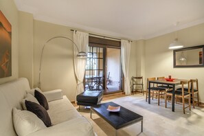 Apartment | Living room