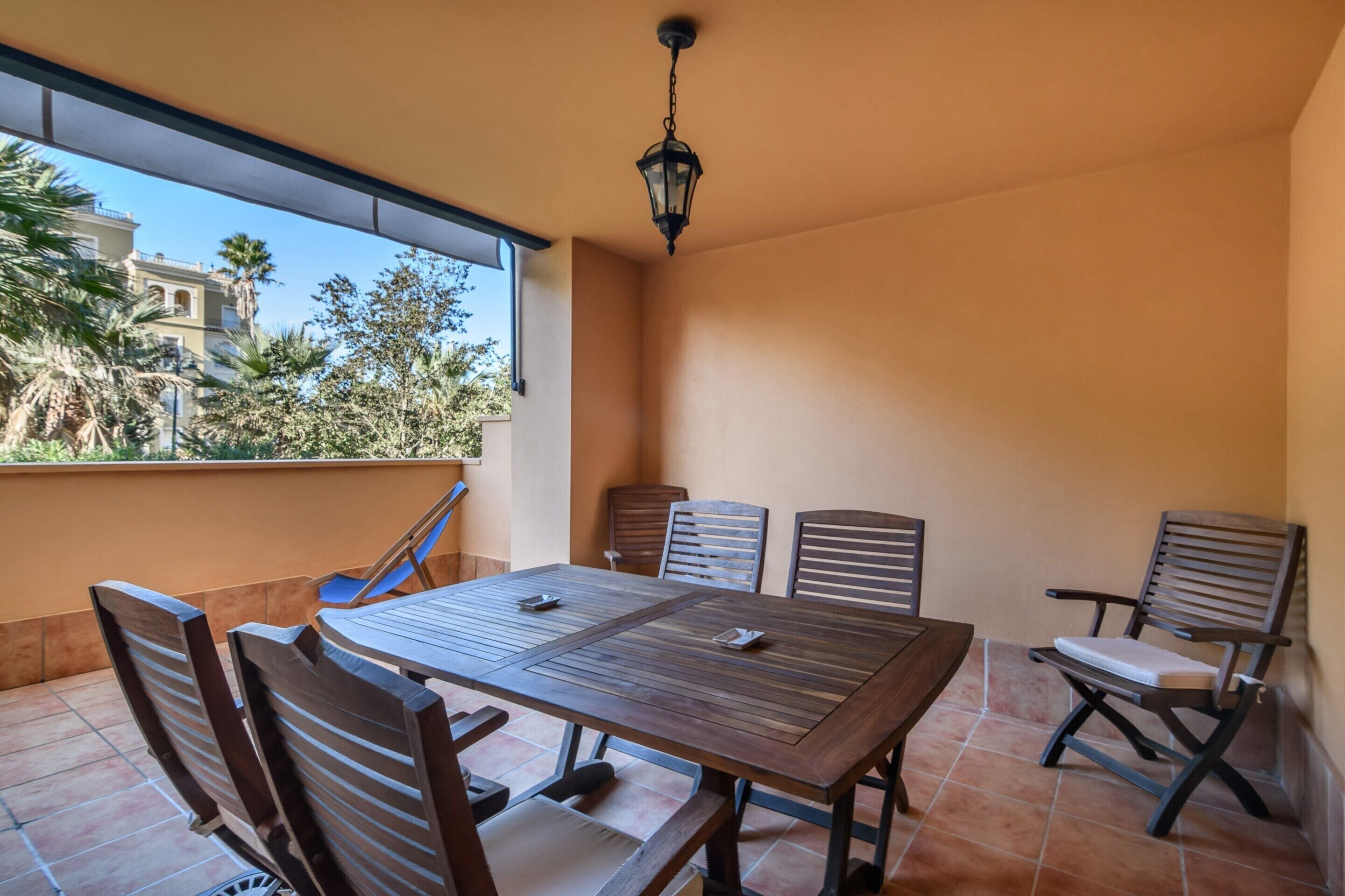 Apartment | Speisen im Freien