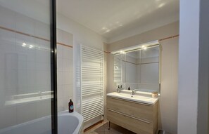 Hair dryer, towels, soap, shampoo