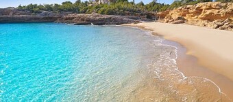 PHENOMENAL VILLA IN TARRAGONA (Costa Dorada) WITH PRIVATE POOL, 8 pers.