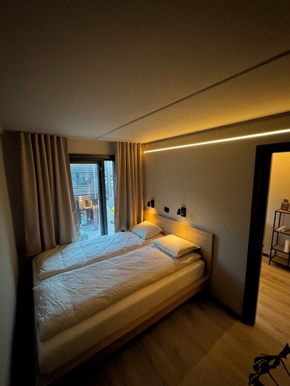 2 Schlafzimmer, Bügeleisen/Bügelbrett, WLAN, Bettwäsche