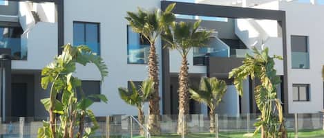 Lägenhet | Pool | Utomhuspool