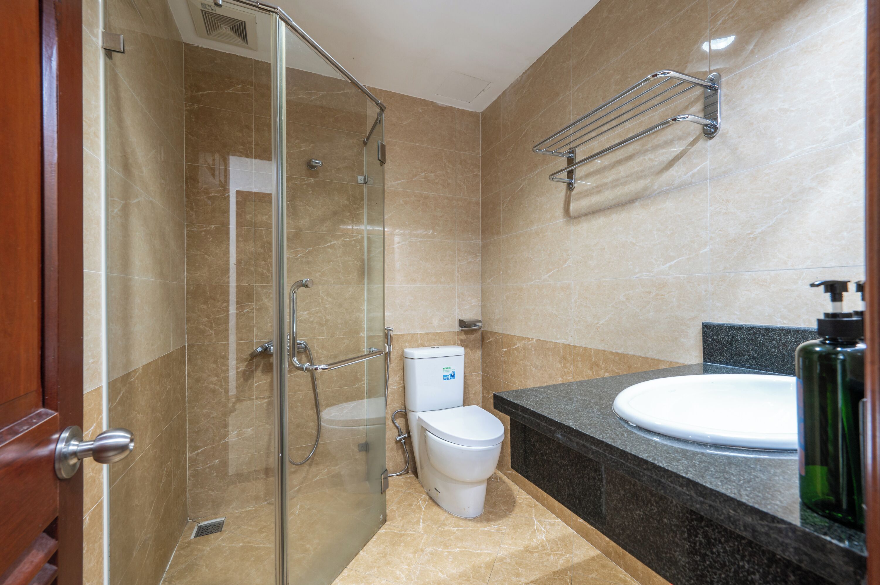 Superior Double Room | Bathroom