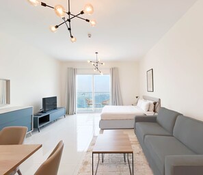 Apartment (0 Bedroom) | Interior