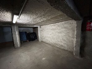 Interior - Air-Conditioned Apartment with Terrace and Parking (Argelès-sur-Mer)