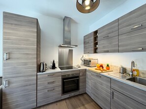 Fridge, microwave, dishwasher