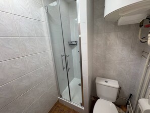 Bathroom - T2 Cabin near the beach with parking in Argelès-sur-Mer (Argelès-sur-Mer)