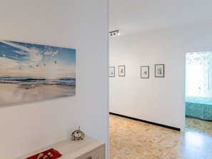 Interior - Lovely apartment for 5 people with WIFI and balcony (Riva Ligure)