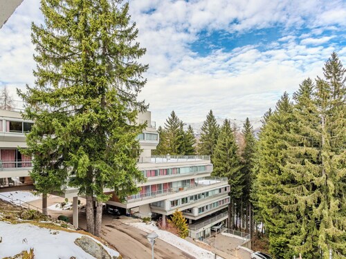 Angenehme Wohnung für 5 Gäste mit TV und Innenhof