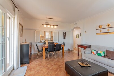 Family & Pet-friendly Stay