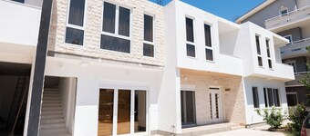 5-apartments in lovely Ulcinj with WiFi, AC