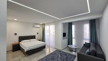 5 habitaciones, wifi y ropa de cama