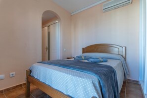 Appartement | 2 chambres, fer et planche à repasser