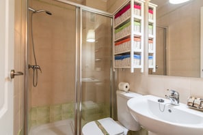 Apartment | Bathroom | Hair dryer - Residential Apartment for 4 (Ayamonte)