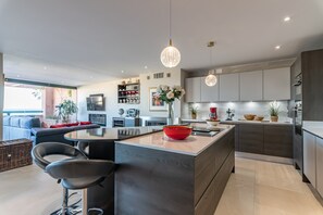 Private kitchen - Beach Penthouse With hot tub (Ayamonte)