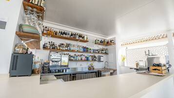 Leilighet | Bar (på overnattingsstedet)