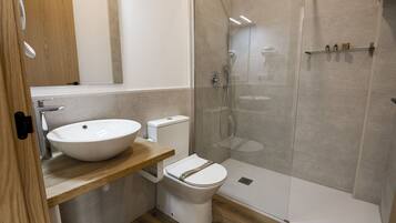 1 bedroom, iron/ironing board