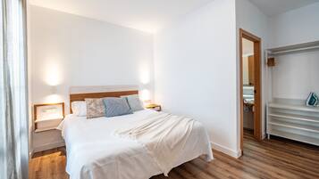 Apartment | 1 bedroom, iron/ironing board