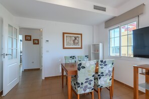 Apartment | Dining - Family-friendly Apartment With Fast Wifi (Ayamonte)