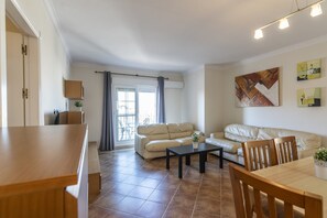 Living room - Seaside Stay in Punta del Moral (Ayamonte)