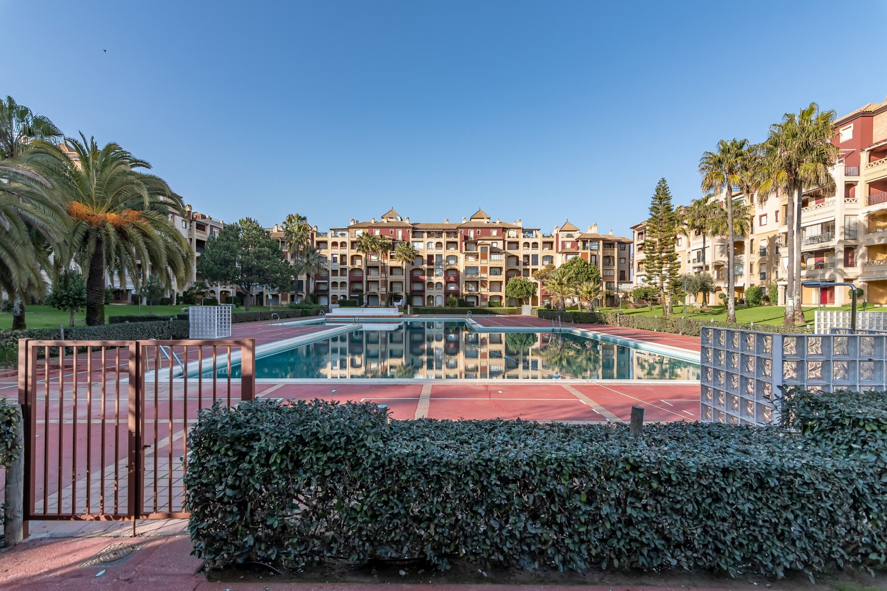 Appartement | Piscine | Piscine extérieure