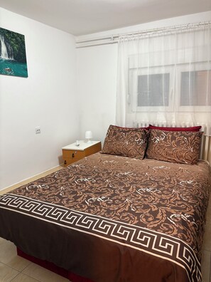 2 bedrooms, iron/ironing board, WiFi, bed sheets - Apartment Gray - cozy 2-bedroom apartment in the center of Pirot (Pirot)