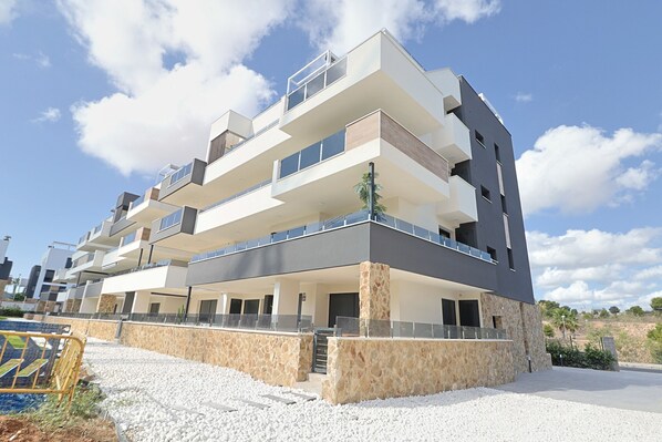 Apartment | Exterior