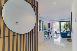 Apartment | Reception