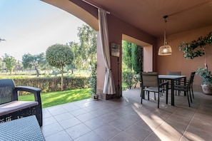 Leilighet | Utendørsservering