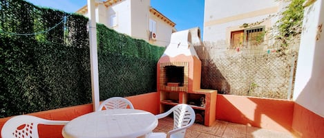 Apartment | Speisen im Freien