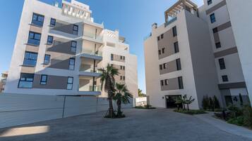 Apartment | Exterior