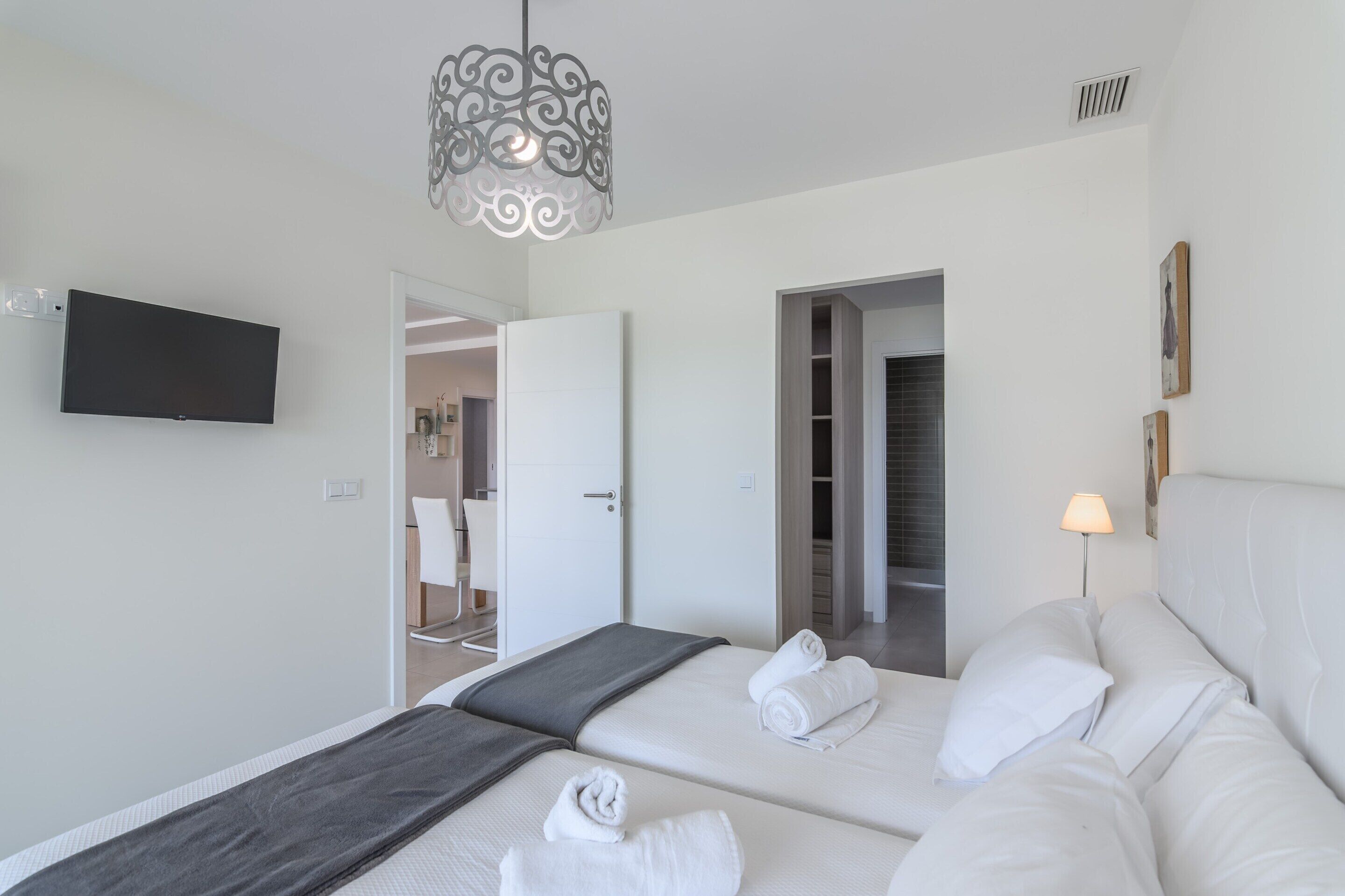 Apartment | 2 bedrooms, iron/ironing board