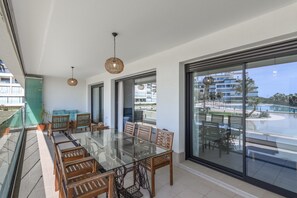 Apartment | Outdoor dining - Flat Near Haraganes Beach (Ayamonte)
