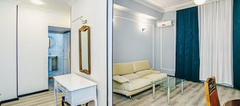 Apartment for Formula 1 / Watch to the race from Balcony