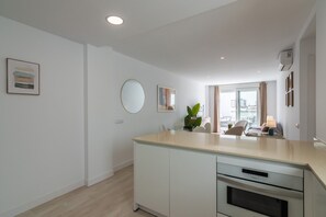 Apartment | Private kitchen - Family Apartment With Balcony, Wifi (Ayamonte)