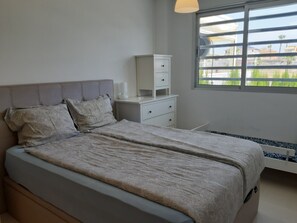 Apartment | 3 bedrooms, iron/ironing board