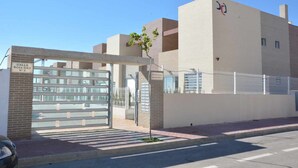 Apartment | Exterior - Apartment in Torrevieja for 4 Guests (Torrevieja)