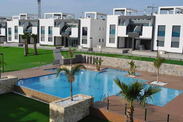 Apartment | Pool