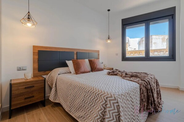 Apartment | 1 bedroom, iron/ironing board