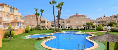 Appartamento | Piscina | Piscina all'aperto