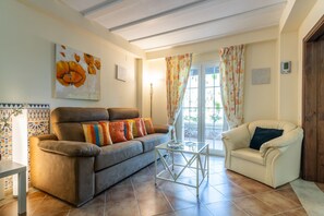 Apartment | Living room