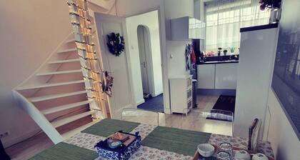 Room-welcome to the Center of Diemen