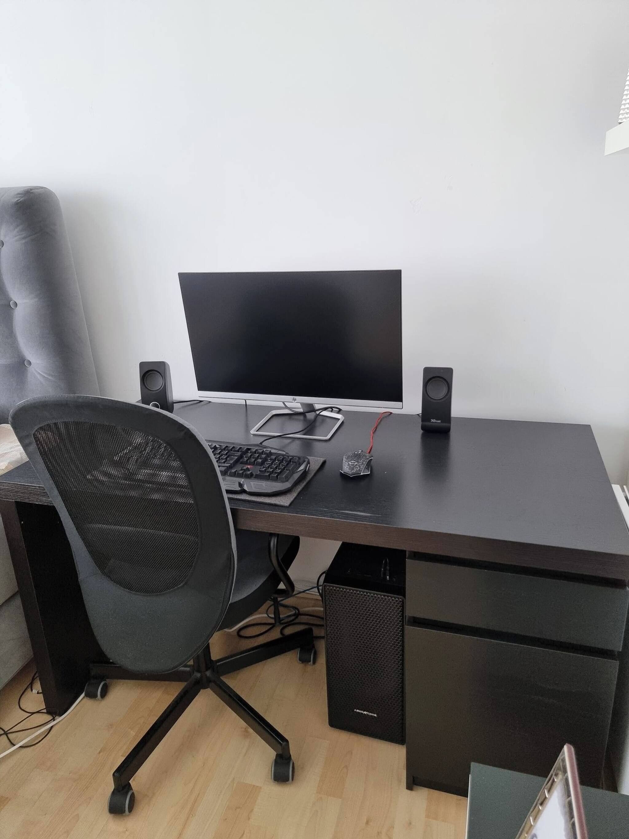 Kamer, 2 slaapkamers, balkon | Woonruimte