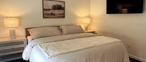 2 chambres, fer et planche à repasser, lit de bébé portatif, Wi-Fi