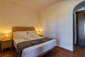 Apartment | 2 bedrooms, iron/ironing board - Seaside Retreat for 9 Guests (Ayamonte)